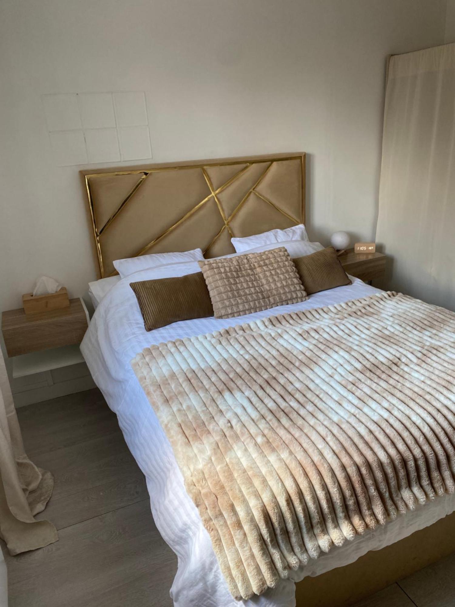 Spa Jardin Prive T3 Independant Dans Villa Morieres-les-Avignon Exteriör bild